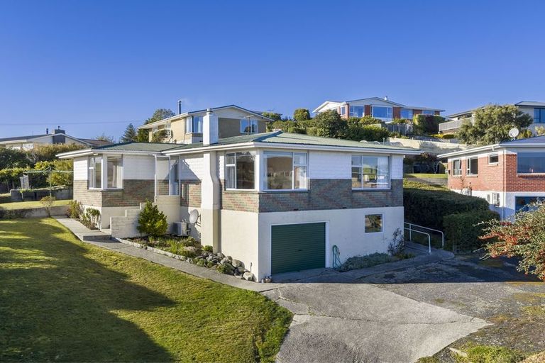 Photo of property in 1 Saint Andrew Place, Balclutha, 9230