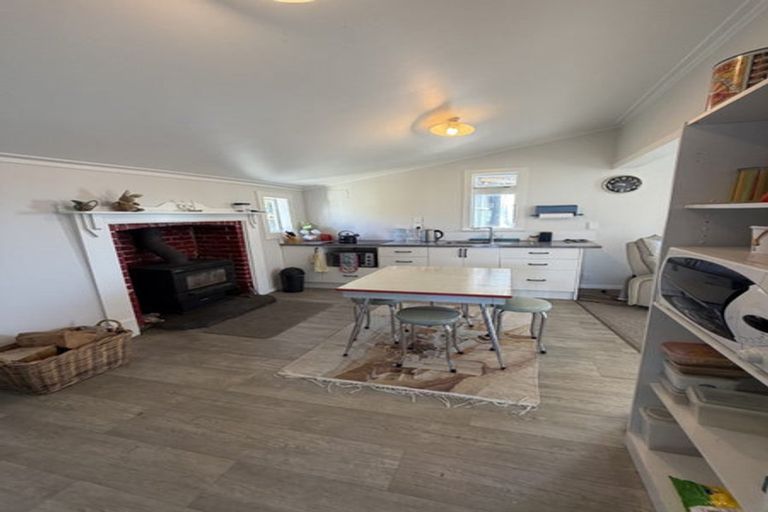 Photo of property in 35 Durham Street, Hampden, 9410