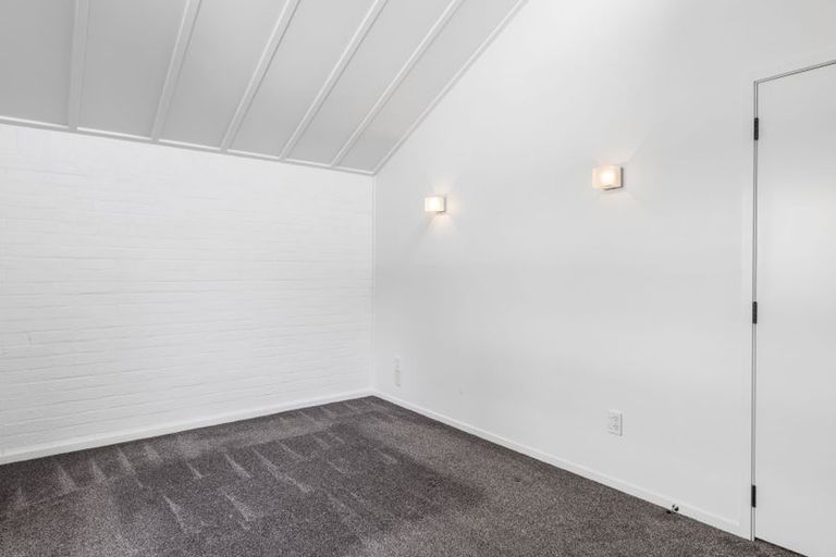 Photo of property in 50c Carlton Mill Road, Merivale, Christchurch, 8014