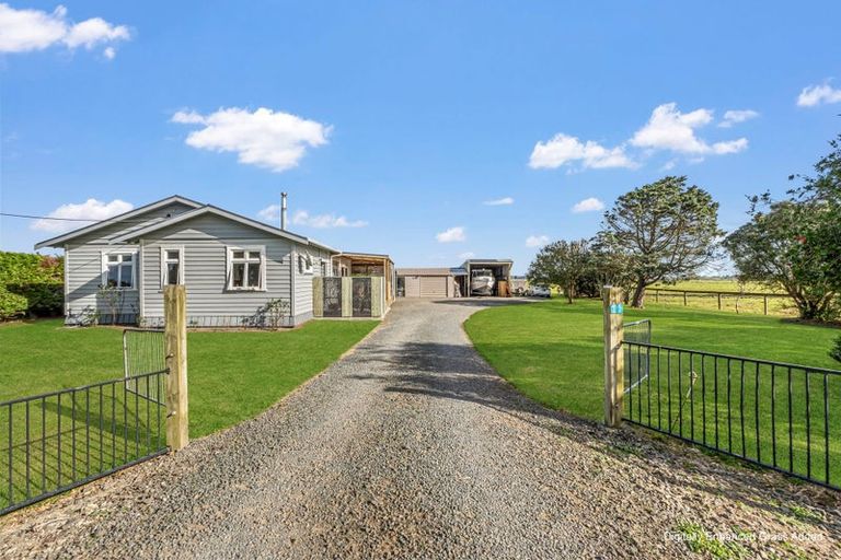 Photo of property in 77 Dunn Road, Ruawai, 0592