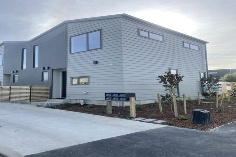 Photo of property in 1/37 Grafton Street, Waltham, Christchurch, 8011