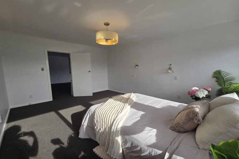 Photo of property in 103 Maupuia Road, Maupuia, Wellington, 6022