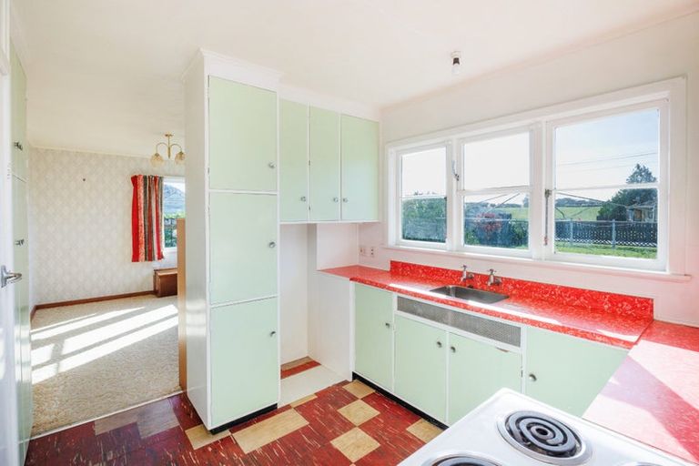 Photo of property in 41 Hedges Street, Sanson, 4817