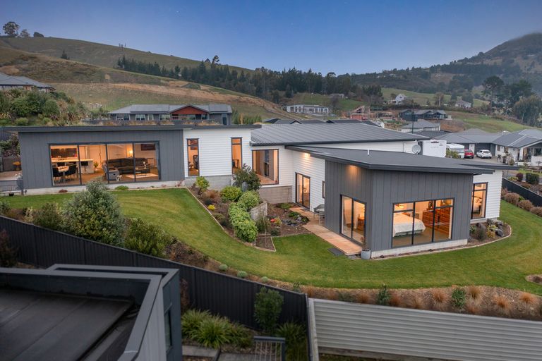 Photo of property in 8 Erica Crescent, Mosgiel, 9024