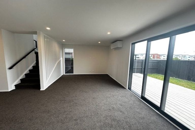 Photo of property in 4 Huljich Way, Hobsonville, Auckland, 0616