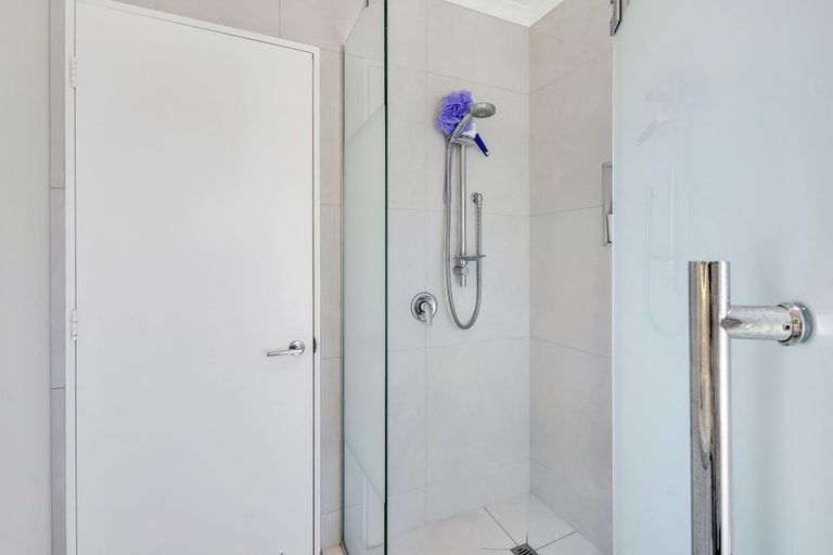 Photo of property in 3/70 Whiteley Street, Moturoa, New Plymouth, 4310