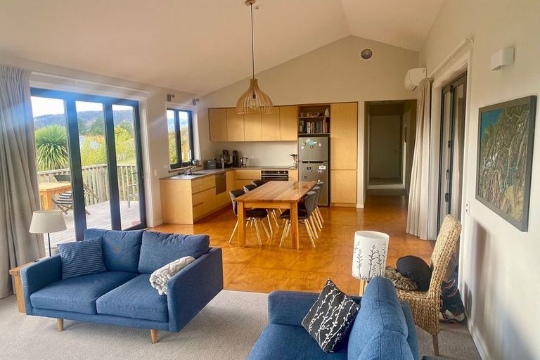 Photo of property in 12 Daniels Terrace, Wanaka, 9305