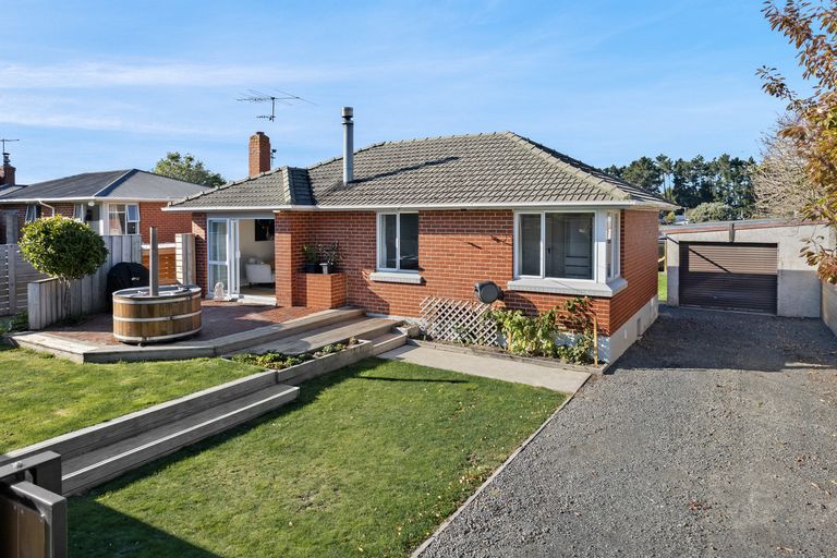 Photo of property in 28 Delta Drive, Waldronville, Dunedin, 9018