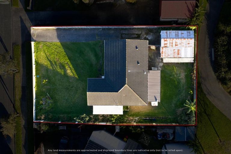 Photo of property in 9 Shalimar Place, Clover Park, Auckland, 2019