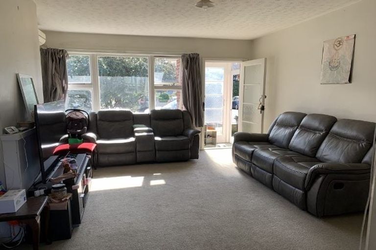 Photo of property in 3/1 Nelson Street, Riccarton, Christchurch, 8011