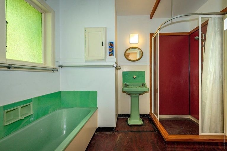 Photo of property in 37 Aynsley Terrace, Hillsborough, Christchurch, 8022