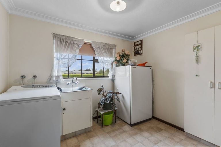 Photo of property in 16 Stewart Road, Milton, 9220