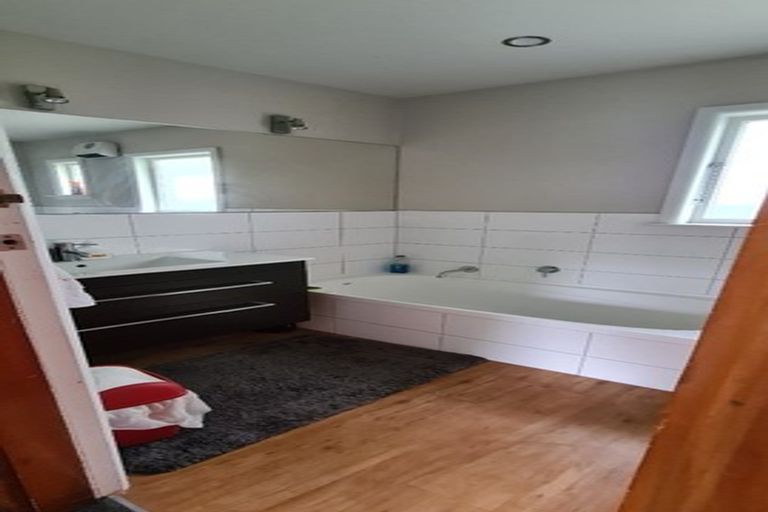 Photo of property in 9 Leith Place, Spreydon, Christchurch, 8024