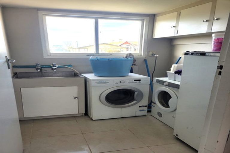 Photo of property in 27 Allnatt Street, Temuka, 7920