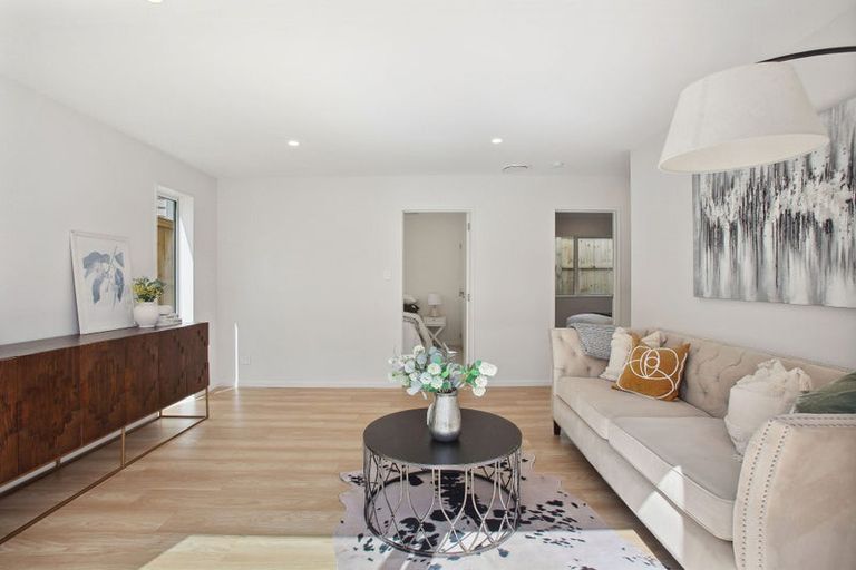 Photo of property in 39c Sorrel Crescent, Bucklands Beach, Auckland, 2012