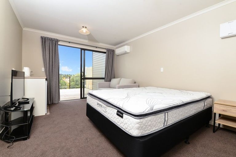 Photo of property in 21u2 Park Terrace, Hamilton Central, Hamilton, 3204