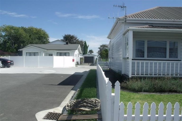 Photo of property in 202 Main Rd Clive, Clive, 4102