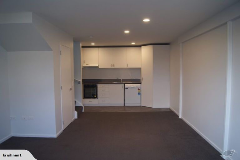 Photo of property in Pirie Street Townhouses, 35u6 Pirie Street, Mount Victoria, Wellington, 6011