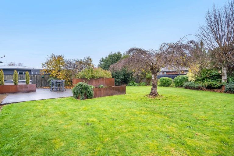 Photo of property in 37 Anne Street, Winton, 9720