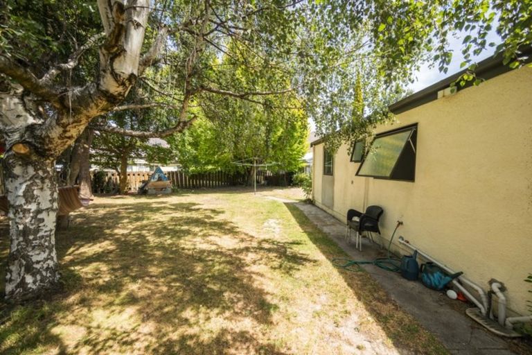 Photo of property in 5 Kowhai Drive, Wanaka, 9305