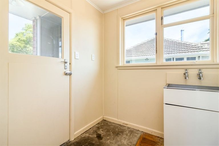 Photo of property in 15 Glenfield Crescent, Mairehau, Christchurch, 8052
