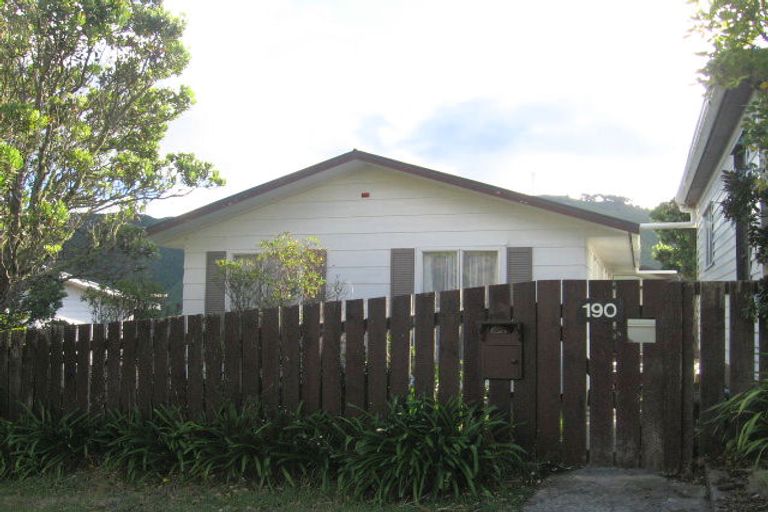 Photo of property in 190 Mitchell Street, Brooklyn, Wellington, 6021