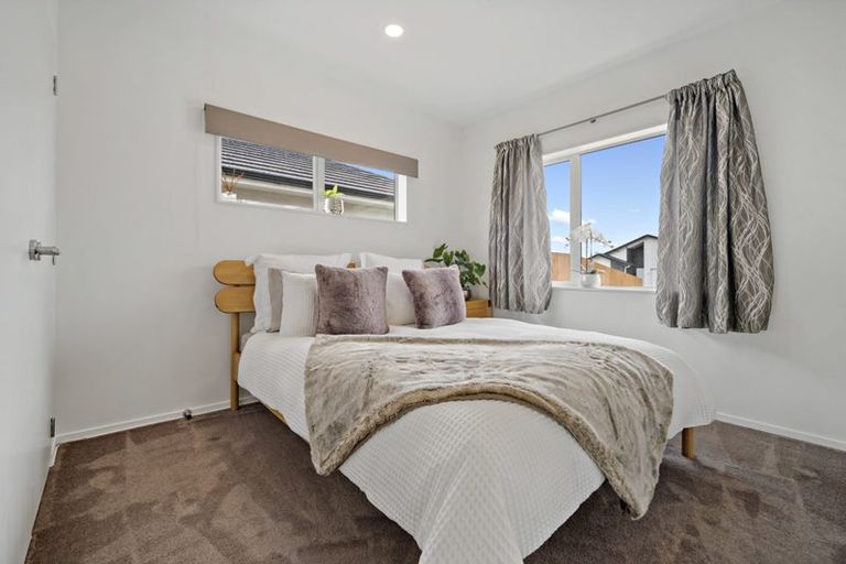 Photo of property in 12 Kare Ariki Place, Pukekohe, 2120