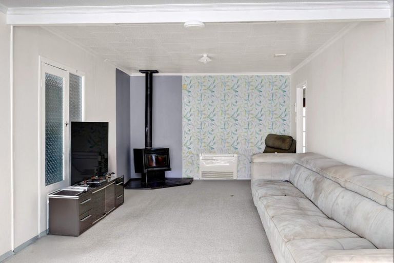 Photo of property in 4 Regan Street, Stratford, 4332