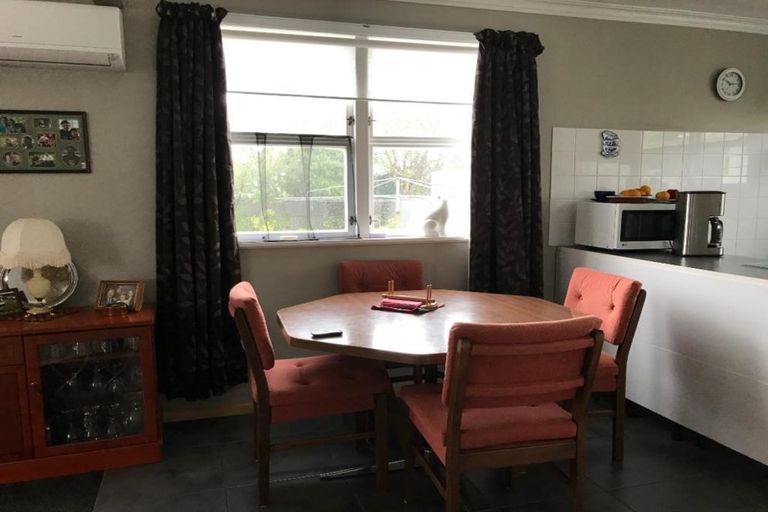 Photo of property in 24 Elizabeth Street, Levin, 5510