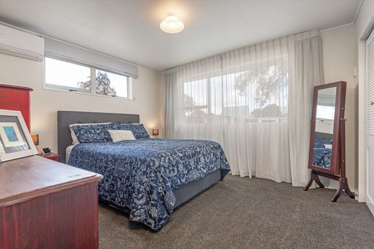 Photo of property in 1 Amberley Avenue, Westbrook, Palmerston North, 4412