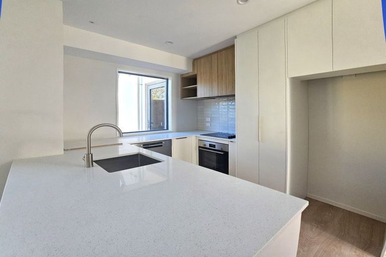 Photo of property in 2/76 Harman Street, Addington, Christchurch, 8024