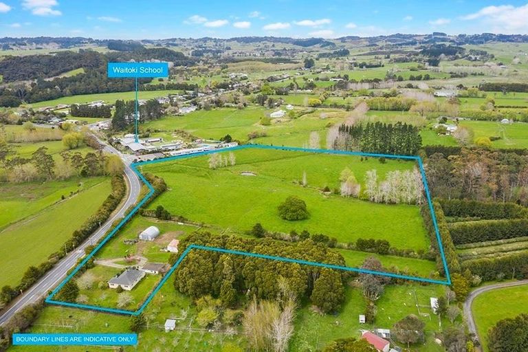 Photo of property in 1145 Kahikatea Flat Road, Waitoki, Kaukapakapa, 0871