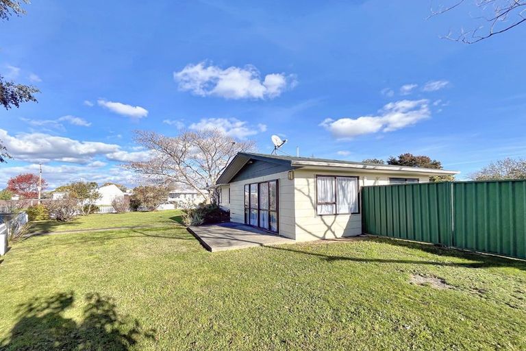 Photo of property in 80 Diaz Drive, Flaxmere, Hastings, 4120