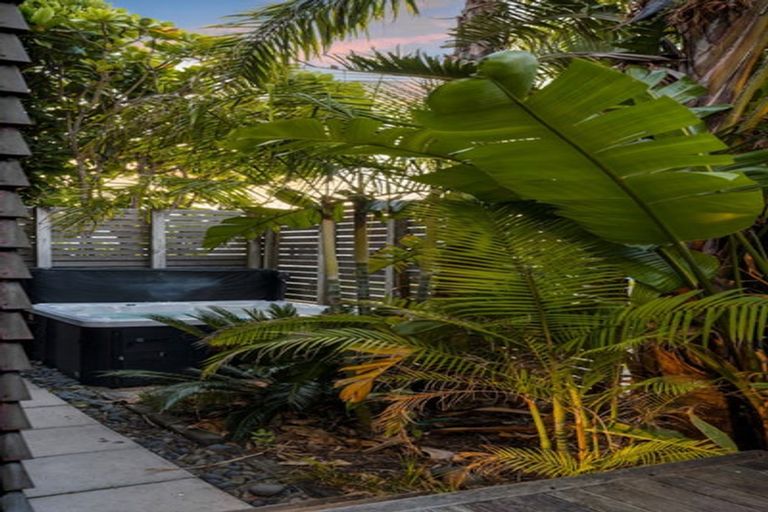 Photo of property in 312a Beverley Terrace, Whangamata, 3620
