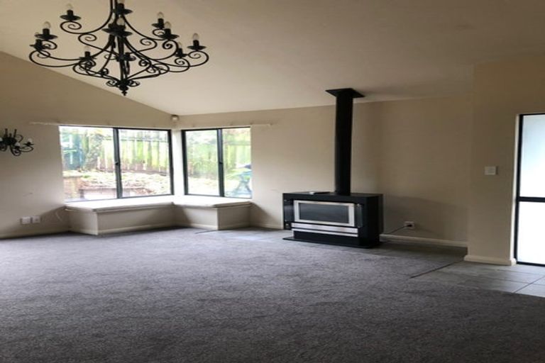 Photo of property in 12a Mascot Street, Tawa, Wellington, 5028