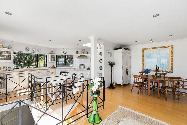 Photo of property in 79u3 Grafton Road, Roseneath, Wellington, 6011