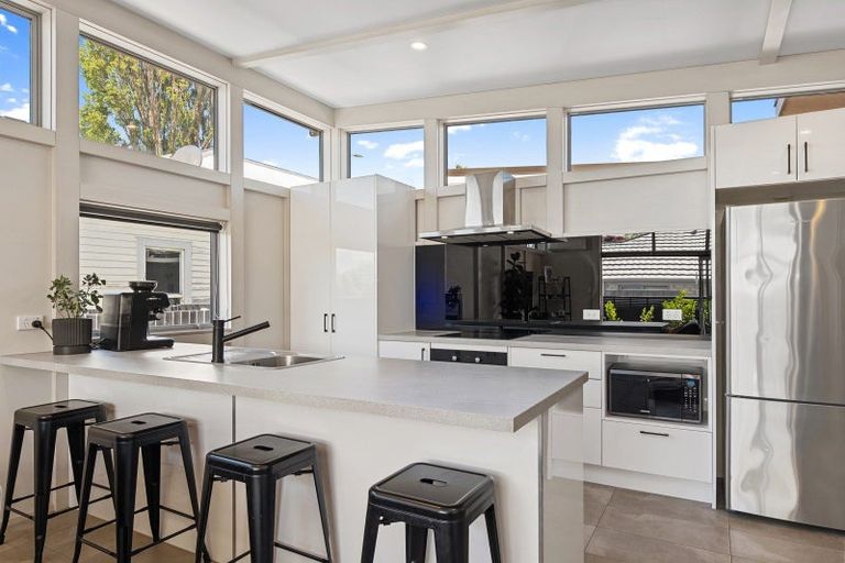 Photo of property in 2/87 Warrington Street, Mairehau, Christchurch, 8013