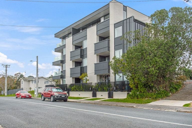 Photo of property in 1/1g Willoughby Avenue, Howick, Auckland, 2014