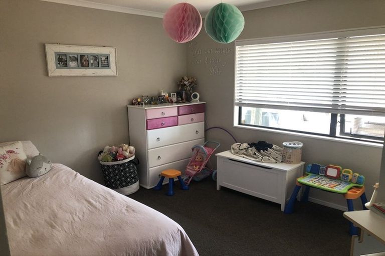 Photo of property in 58 Mahonia Place, Pyes Pa, Tauranga, 3112