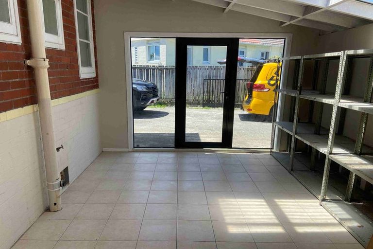 Photo of property in 1/24 Jutland Street, Waterloo, Lower Hutt, 5011