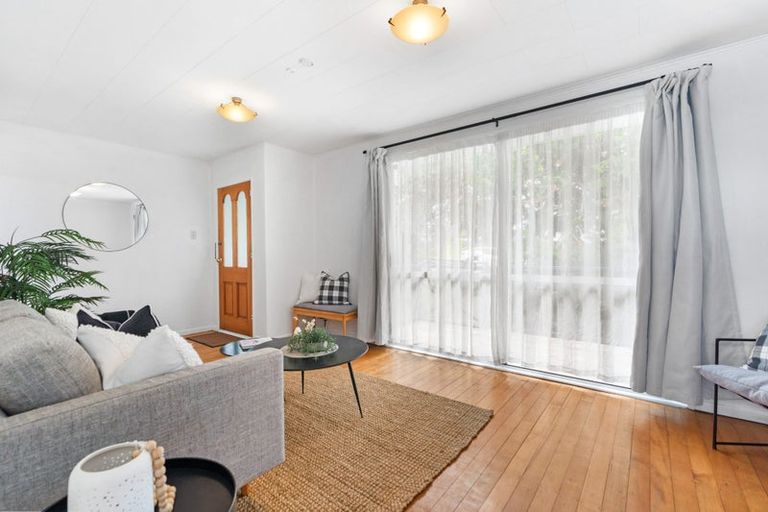 Photo of property in 2 Nikau Place, Parahaki, Whangarei, 0112
