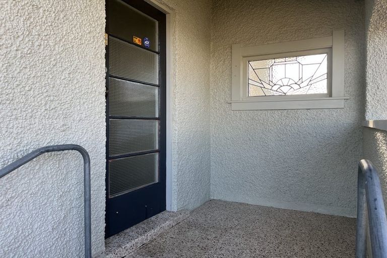 Photo of property in 75 Dixon Avenue, Hawera, 4610