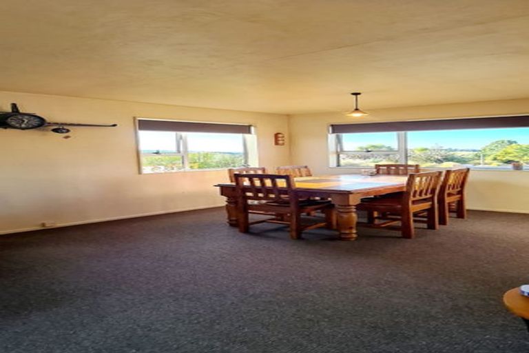 Photo of property in 153 Romahapa Road, Romahapa, Balclutha, 9271