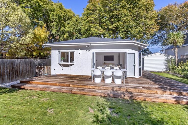 Photo of property in 32 Massey Crescent, St Albans, Christchurch, 8014