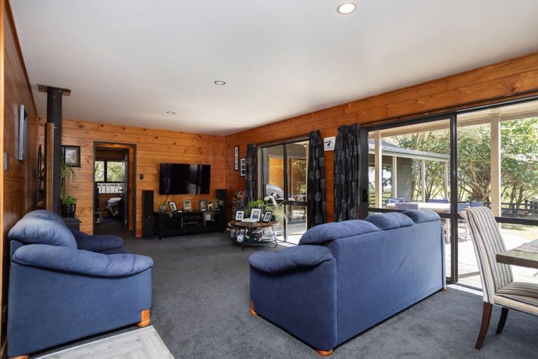 Photo of property in 77 Maunga Road, Dannevirke, 4976