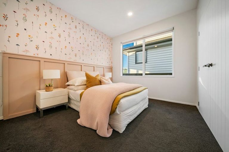 Photo of property in 34 Windlass Street, Long Bay, Auckland, 0630