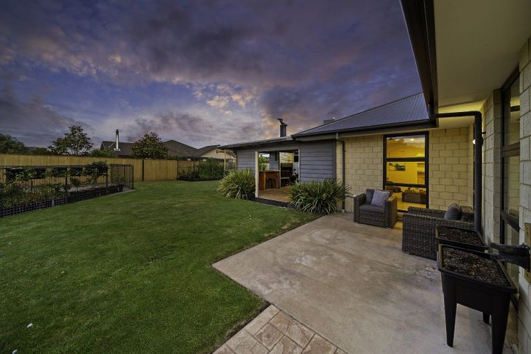 Photo of property in 4 Melville Crescent, Rolleston, 7614