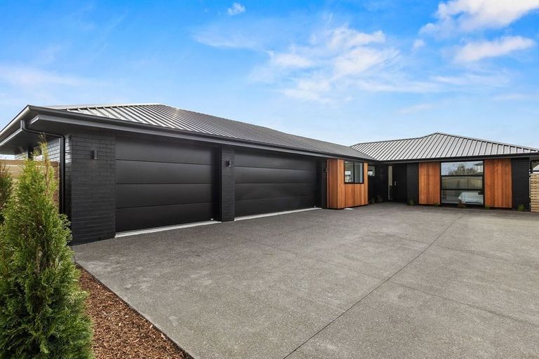Photo of property in 27 Duporth Road, Rolleston, 7614