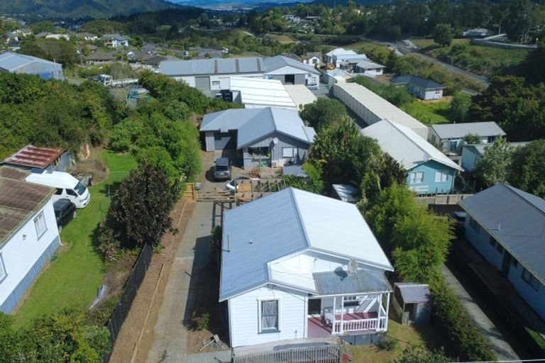 Photo of property in 39 Station Road, Te Kamo, Kamo, 0112