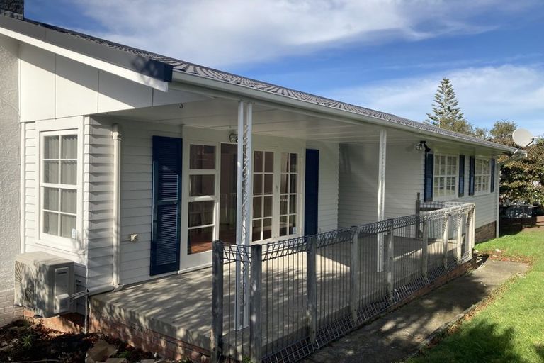 Photo of property in 80 Stottholm Road, Titirangi, Auckland, 0604